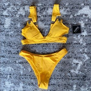 ZAFUL Suspender Buckle Cutout High Cut Bikini